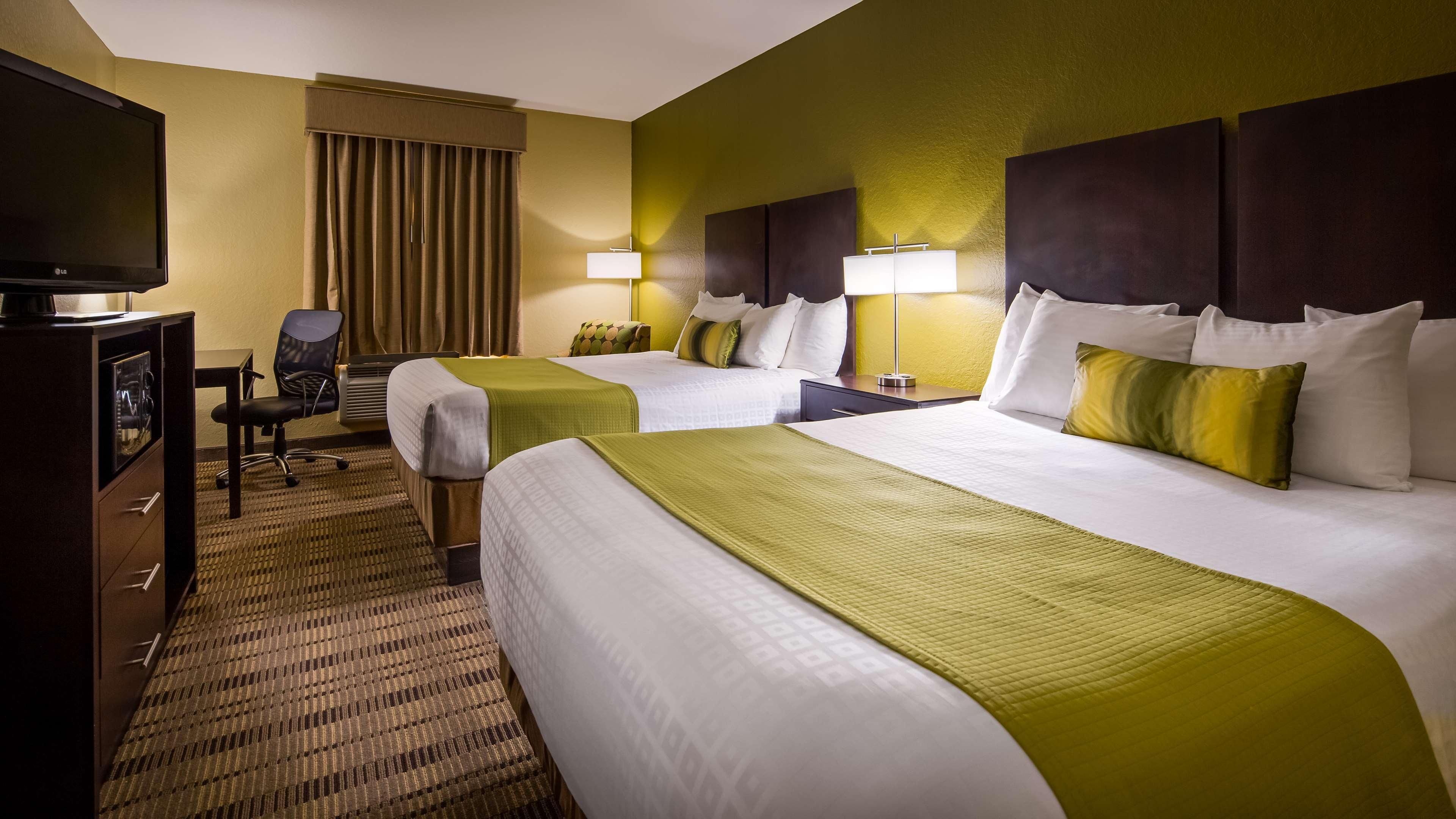 Best Western Edgewater Inn Екстер'єр фото